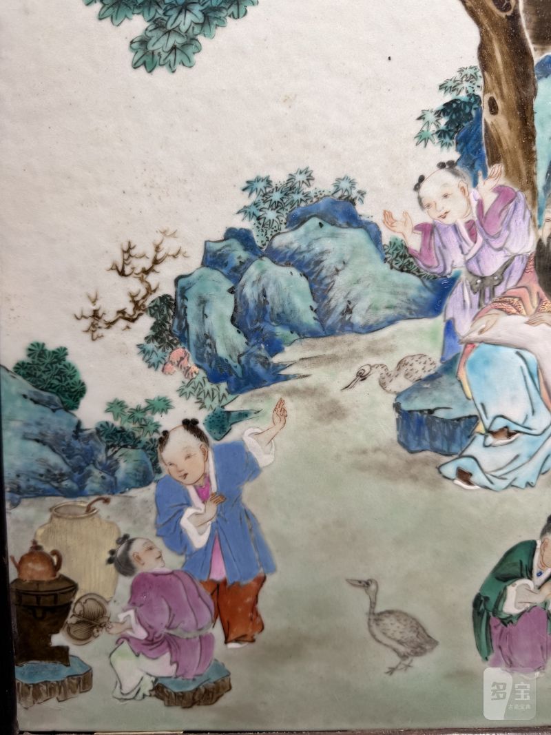 清乾隆 粉彩“云轩”款羲之爱鹅图板 - 图7